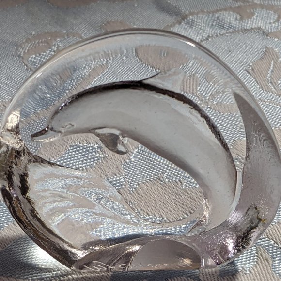 Vtg. Mats Jonasson Dolphin Sculpture Lead Crystal Signed Sweden 2" high x 2.5" - Picture 1 of 8